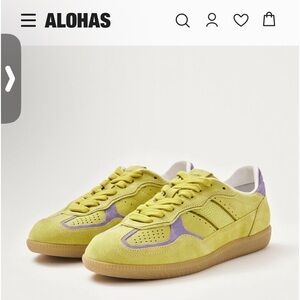 Alohas Acid Green sneakers New in Box